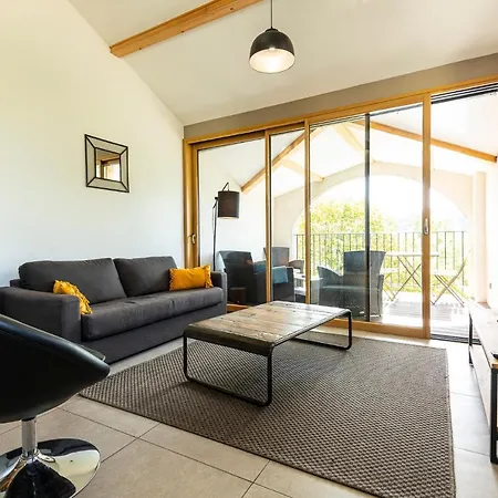4/6 Places Sud Ardeche Apartment